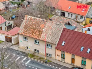 Prodej rodinného domu, Líšťany, Zlatá Ulička, 272 m2