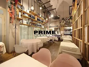 Pronájem restaurace, Praha - Vinohrady, Italská, 225 m2