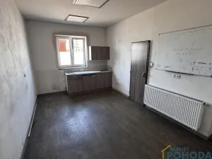 Pronájem výrobních prostor, Vysoké Mýto, Pod Nádražím, 557 m2