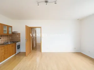 Prodej bytu 2+kk, Benešov, Rubešova, 45 m2