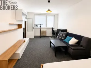 Pronájem bytu 1+kk, Praha - Košíře, Zahradníčkova, 33 m2