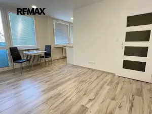 Pronájem bytu 1+kk, Kladno, Vitry, 26 m2