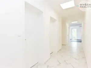Prodej bytu 4+kk, Kladno, Vrchlického, 148 m2
