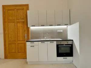 Prodej bytu 1+kk, Příbram, náměstí J. A. Alise, 21 m2