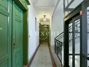 Pronájem bytu 2+kk, Praha - Vinohrady, náměstí Jiřího z Poděbrad, 54 m2