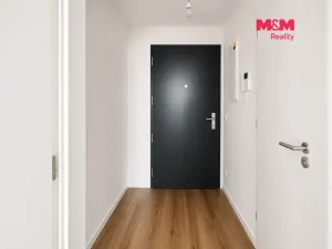 Prodej bytu 1+kk, Kladno - Dubí, Ke křížku, 25 m2
