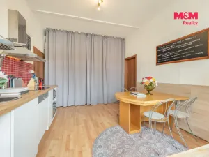 Prodej atypického bytu, Praha, Nuselská, 171 m2