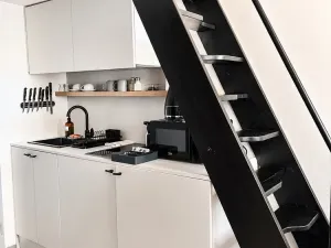 Prodej ubytování, Praha - Karlín, Prvního pluku, 17 m2