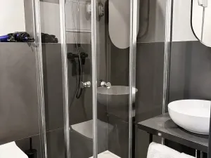 Prodej ubytování, Praha - Karlín, Prvního pluku, 17 m2