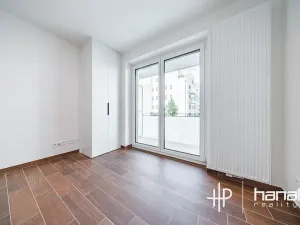 Pronájem bytu 1+kk, Olomouc, Třída Jiřího Pelikána, 33 m2