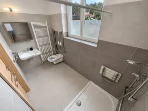 Pronájem bytu 1+kk, Rosice, Sportovní, 34 m2