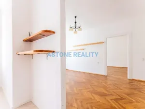 Prodej bytu 3+1, Praha - Vinohrady, Čáslavská, 85 m2