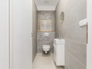 Pronájem bytu 3+kk, Hluboká nad Vltavou, U Parku, 82 m2