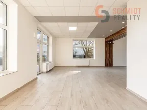 Pronájem obchodního prostoru, Břeclav, Na Valtické, 77 m2