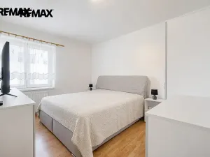 Prodej rodinného domu, Hrob, 258 m2