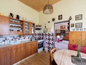 Prodej rodinného domu, Dobrovice, Palackého náměstí, 218 m2
