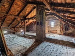 Prodej rodinného domu, Dobrovice, Palackého náměstí, 218 m2