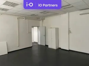 Pronájem skladu, Praha - Hostivař, U továren, 5000 m2