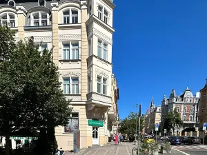 Pronájem obchodního prostoru, Karlovy Vary, Moskevská, 60 m2