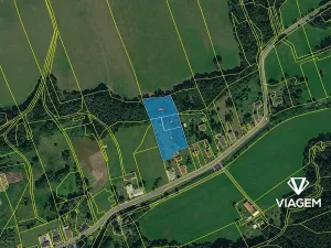 Prodej podílu zahrady, Jindřichov, 2136 m2