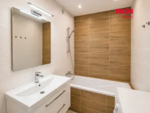 Pronájem bytu 2+1, Ústí nad Labem - Střekov, Nová, 64 m2