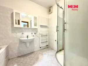 Pronájem bytu 2+1, Praha, U štěpu, 54 m2