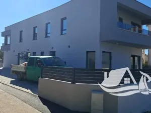 Prodej rodinného domu, Žaborić, Chorvatsko, 120 m2