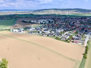 Prodej pozemku pro bydlení, Hrušovany u Brna, Pod Střediskem, 1095 m2