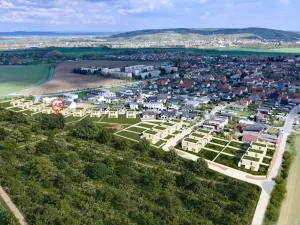 Prodej pozemku pro bydlení, Hrušovany u Brna, Pod Střediskem, 896 m2