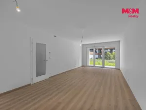 Prodej bytu 2+kk, Praha - Hloubětín, Poděbradská, 71 m2
