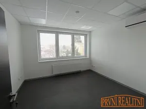 Pronájem kanceláře, Uherský Brod, Vazová, 23 m2