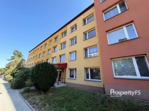 Pronájem bytu 3+1, Slaný, Arbesova, 62 m2
