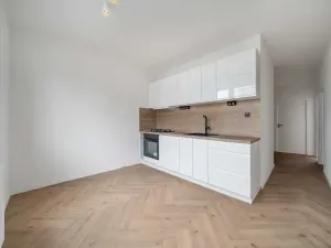 Prodej bytu 3+1, Rokycany, K Řece, 70 m2