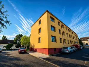 Prodej bytu 3+1, Průhonice, Školní, 60 m2