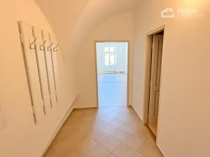 Pronájem bytu 2+kk, Valašské Meziříčí, Náměstí, 87 m2