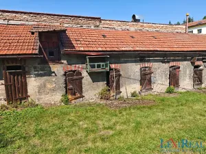 Prodej vícegeneračního domu, Jeneč, Karlovarská, 600 m2