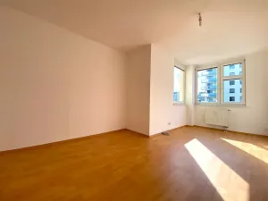 Pronájem bytu 3+kk, Praha - Hlubočepy, Voskovcova, 81 m2