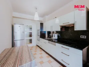 Prodej bytu 3+1, Praha - Dejvice, Mydlářka, 105 m2