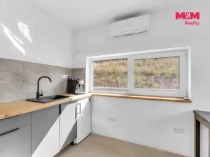 Pronájem výrobních prostor, Nová Paka, Přibyslavská, 225 m2