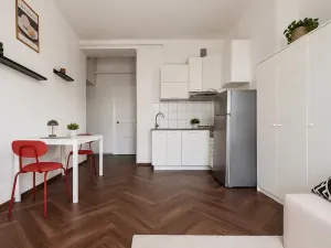Pronájem bytu 1+kk, Praha - Holešovice, Tovární, 31 m2