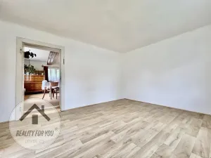 Prodej rodinného domu, Rovensko pod Troskami, Riegrova, 117 m2