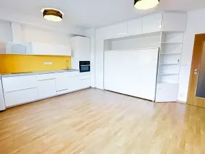 Prodej bytu 2+kk, Praha - Horní Měcholupy, Mantovská, 51 m2