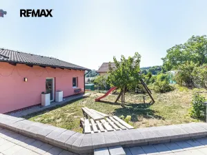 Prodej rodinného domu, Hradečno, 228 m2