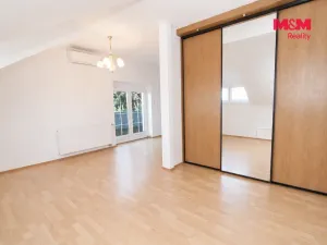 Prodej rodinného domu, Jesenice, Akátová, 203 m2