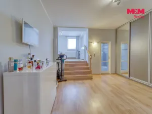 Prodej rodinného domu, Hřebeč, nám. Draha, 150 m2