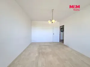 Pronájem bytu 4+1, Klášterec nad Ohří - Miřetice u Klášterce nad Ohří, 17. listopadu, 83 m2
