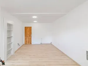 Prodej bytu 3+1, Bílovec, Radotínská, 78 m2