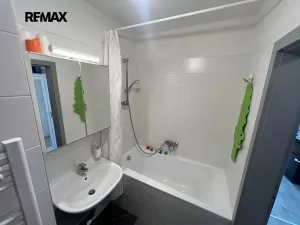 Pronájem bytu 1+kk, Chýně, Premonstrátů, 36 m2
