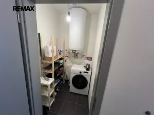 Pronájem bytu 1+kk, Chýně, Premonstrátů, 36 m2