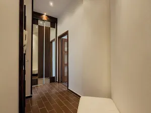 Prodej bytu 3+1, Karlovy Vary, Na Vyhlídce, 94 m2